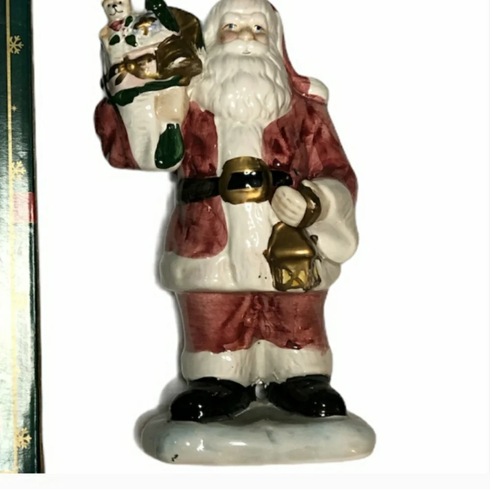 KIRKLANDS Ceramic Hand Painted Santa Statue